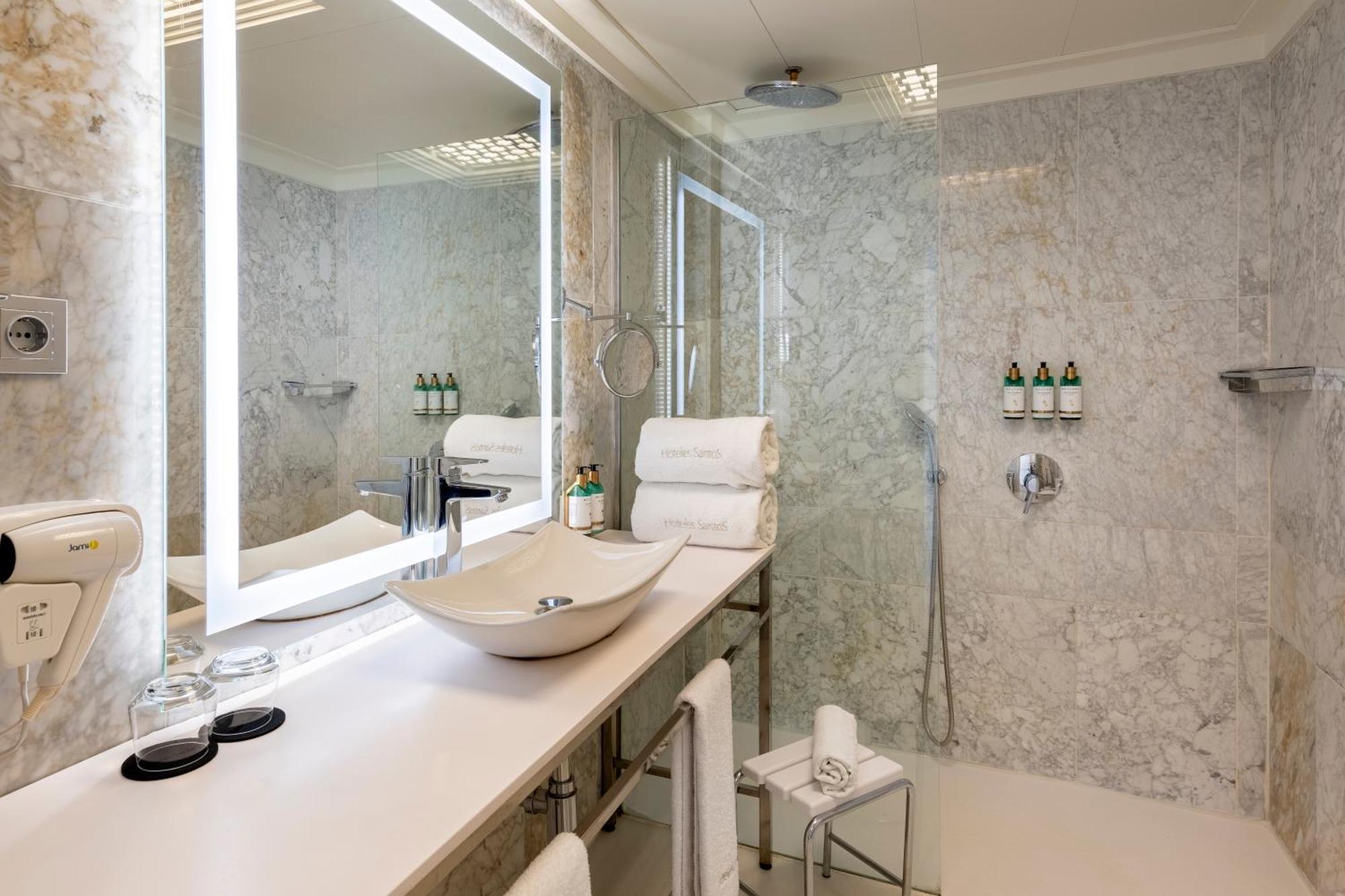 Chambre Simple de Luxe - Vue sur mer